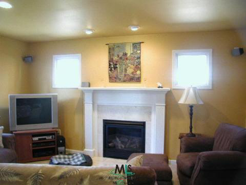 1675 Severn Road Grosse Pointe, MI 48236 - Photo 5 of 9 783601-4.JPG