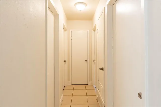 $1,500 | 2622 Foxcroft Lane, Garland, TX 75044