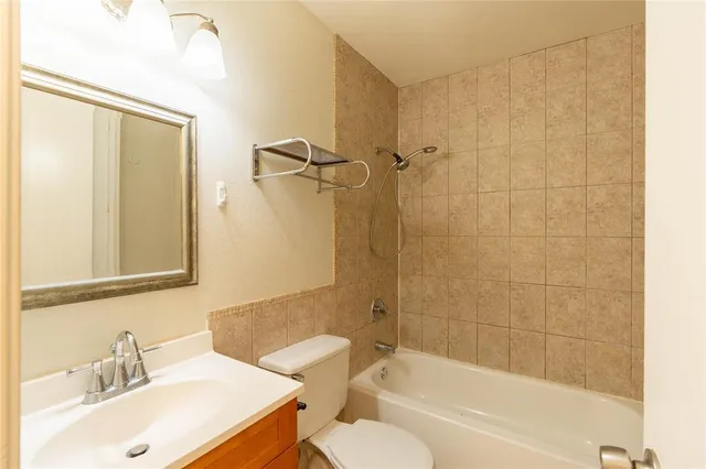 $1,500 | 2622 Foxcroft Lane, Garland, TX 75044