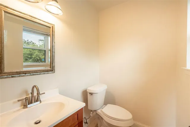 $1,500 | 2622 Foxcroft Lane, Garland, TX 75044