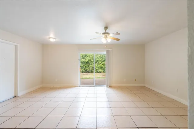 $1,500 | 2622 Foxcroft Lane, Garland, TX 75044