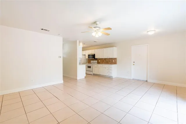 $1,500 | 2622 Foxcroft Lane, Garland, TX 75044