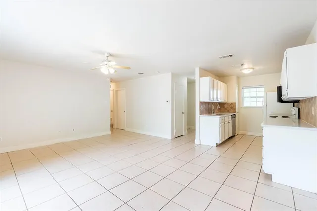 $1,500 | 2622 Foxcroft Lane, Garland, TX 75044