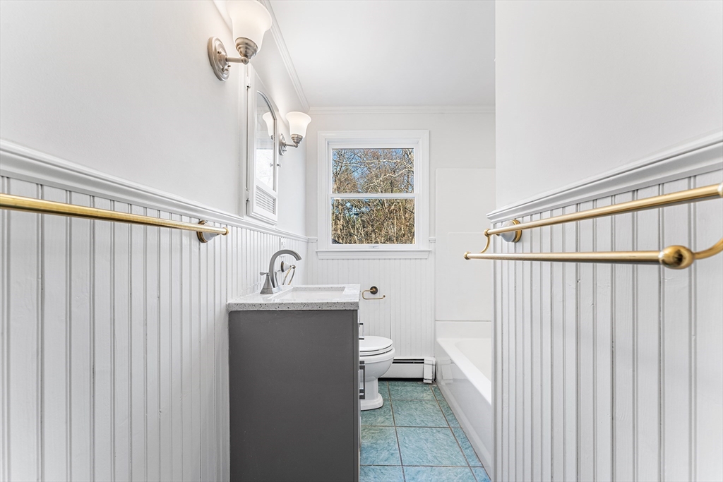 212 Mill Street Mansfield, MA 02048 - Photo 11 of 36