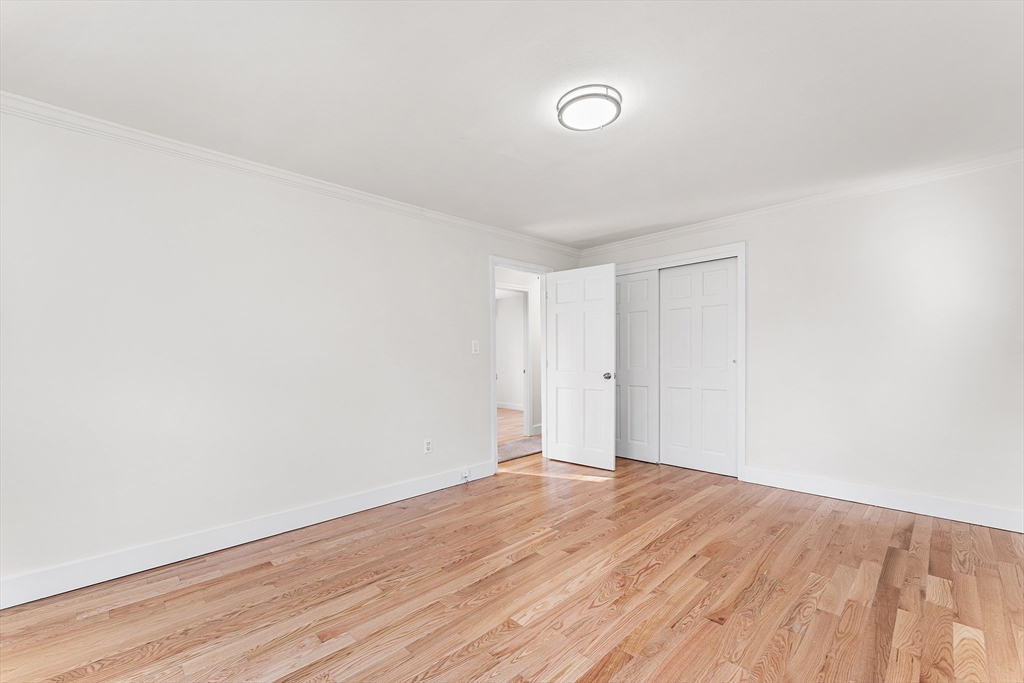 212 Mill Street Mansfield, MA 02048 - Photo 18 of 36