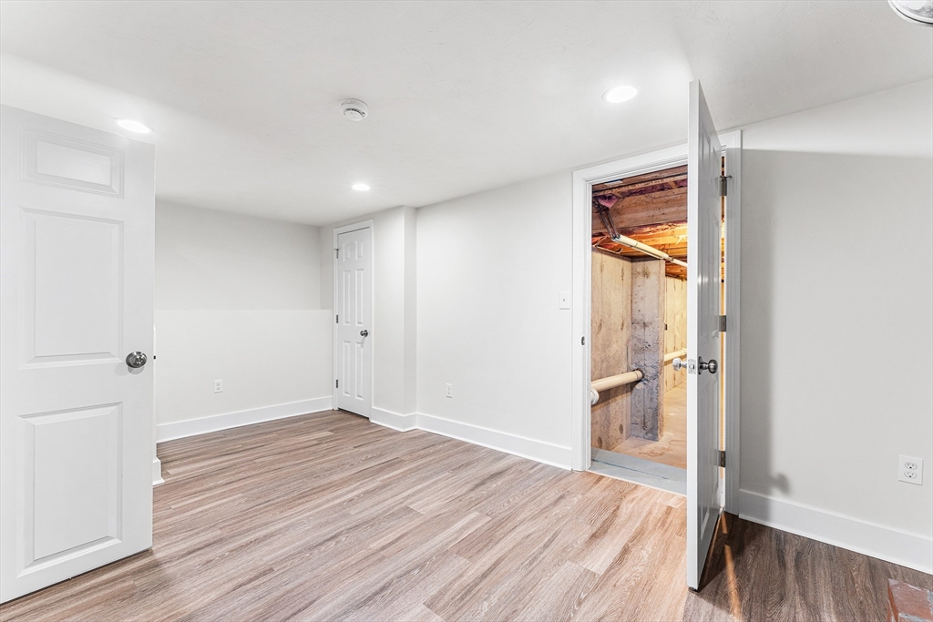 212 Mill Street Mansfield, MA 02048 - Photo 20 of 36