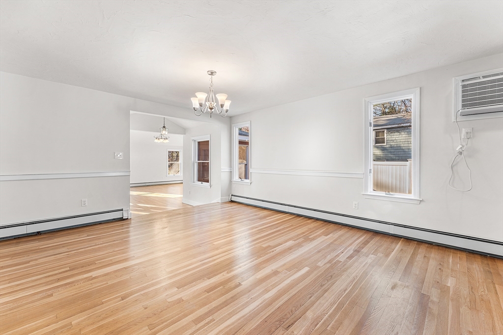 212 Mill Street Mansfield, MA 02048 - Photo 7 of 36