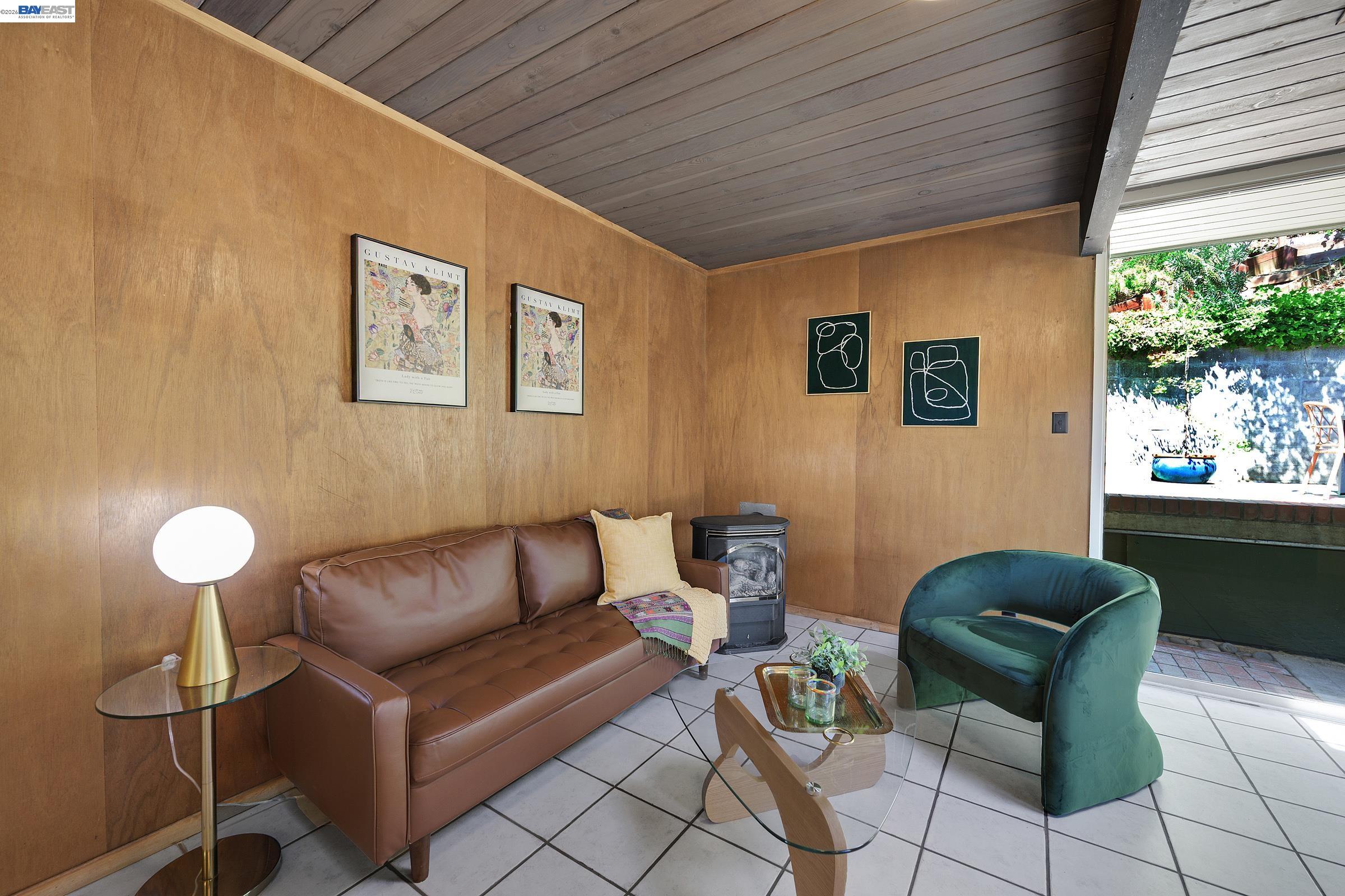 5354 Greenridge Road Castro Valley, CA 94552 - Photo 14 of 46