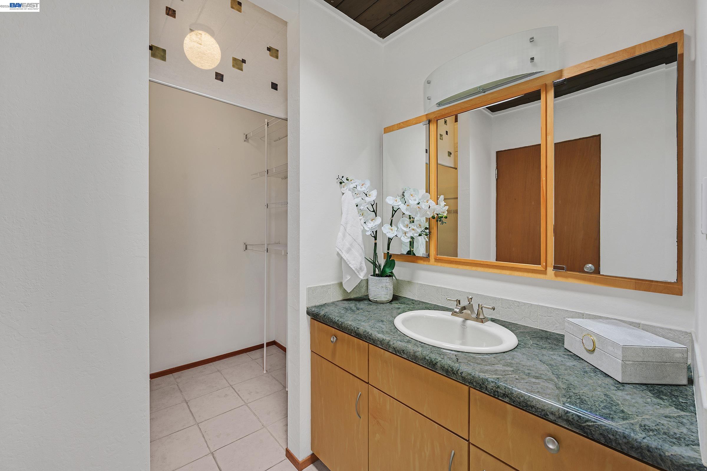 5354 Greenridge Road Castro Valley, CA 94552 - Photo 20 of 46