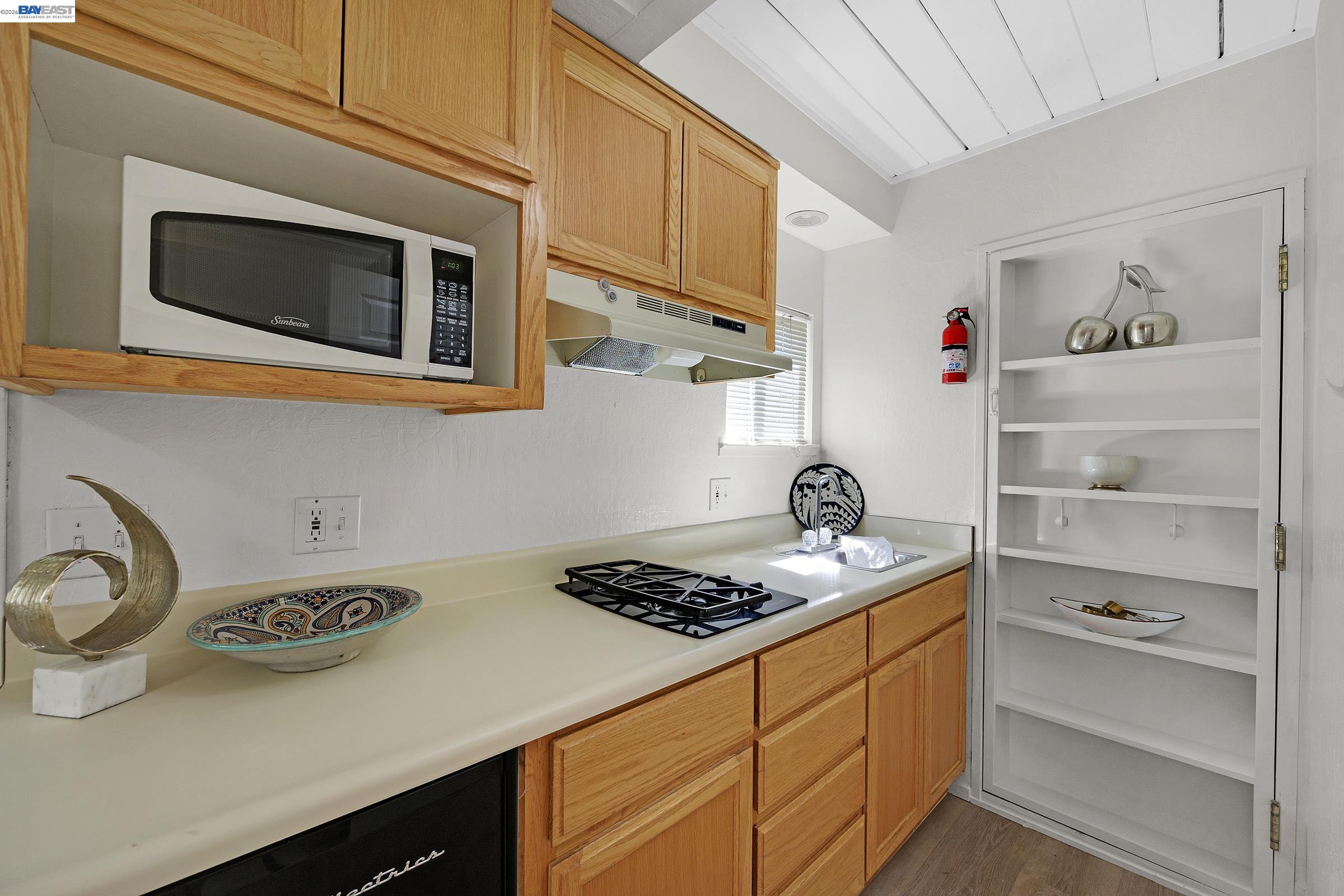 5354 Greenridge Road Castro Valley, CA 94552 - Photo 33 of 46