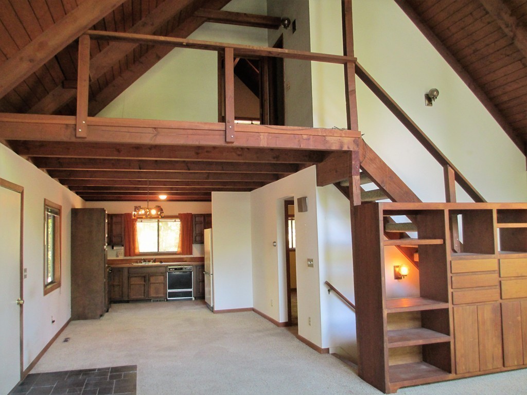 206 Old Stage Road Hatfield, MA 01088 - Photo 8 of 22 a view of an outdoor space