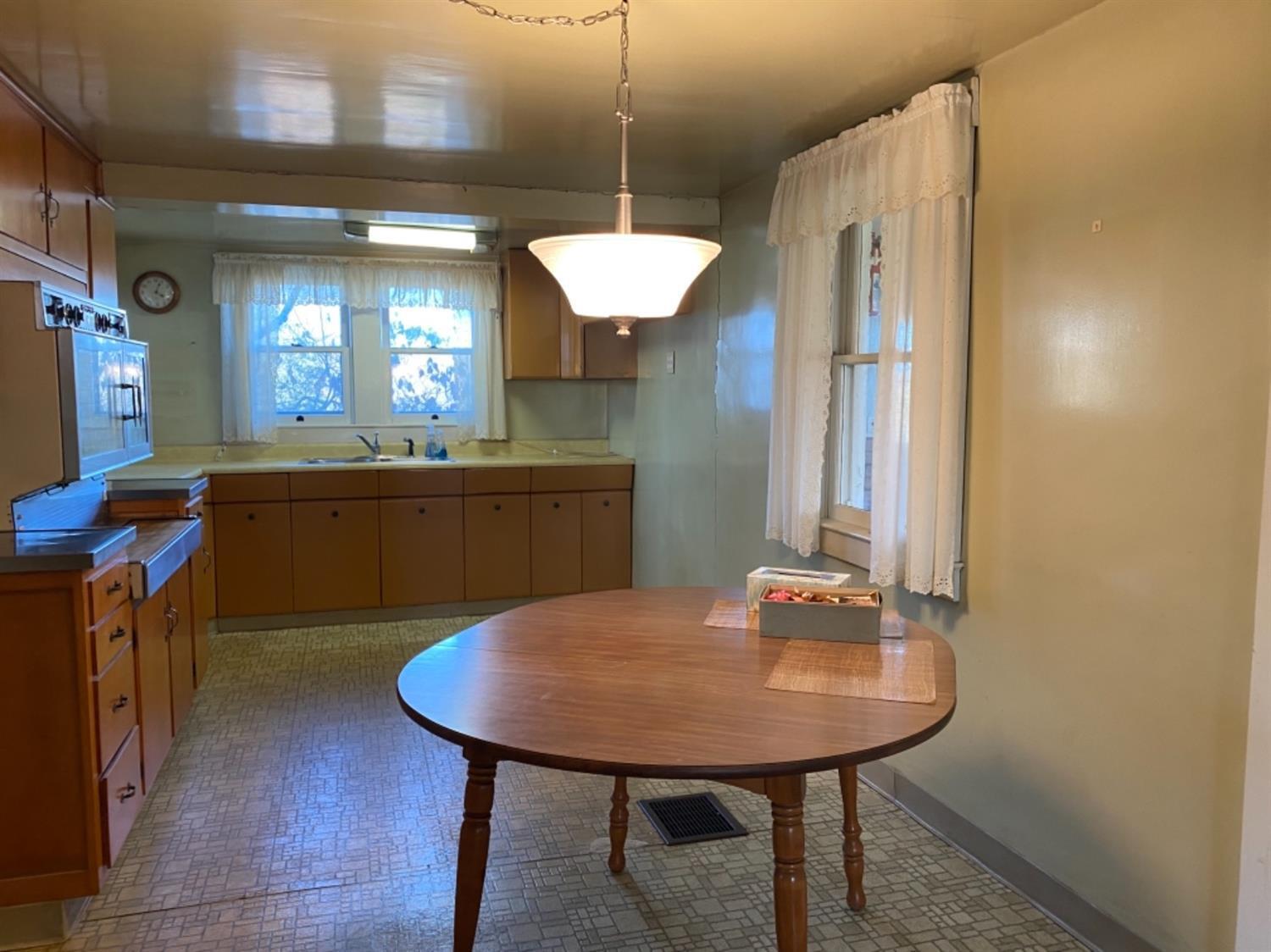 4176 Fenton Road Hamilton, OH 45013 - Photo 8 of 17