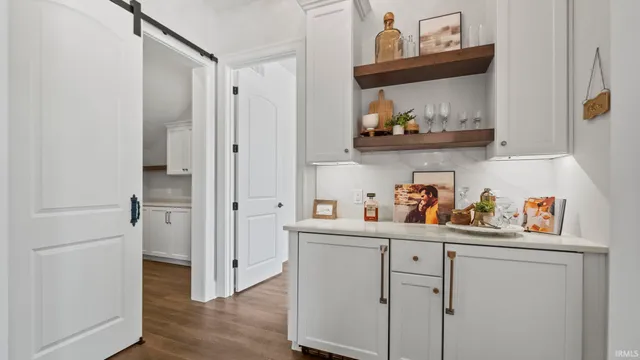 $1,649,900 | 447 Basalt Drive, Huntertown, IN 46748