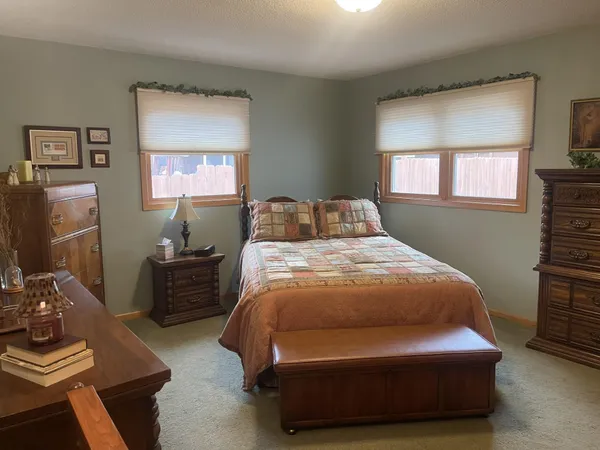 $269,900 | 207 East Hollett Street, Tracy, MN 56175