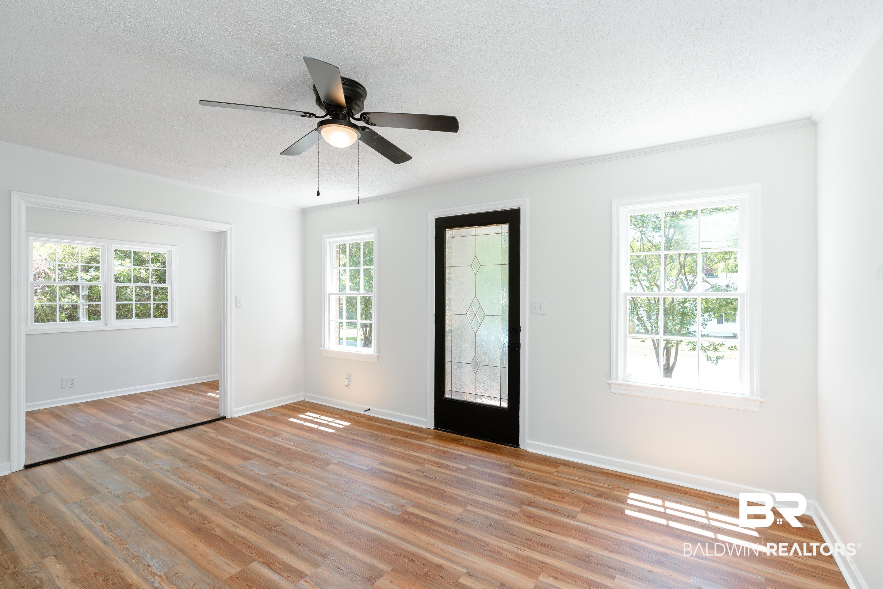 2300 Taylor Avenue Mobile, AL 36606 - Photo 8 of 46
