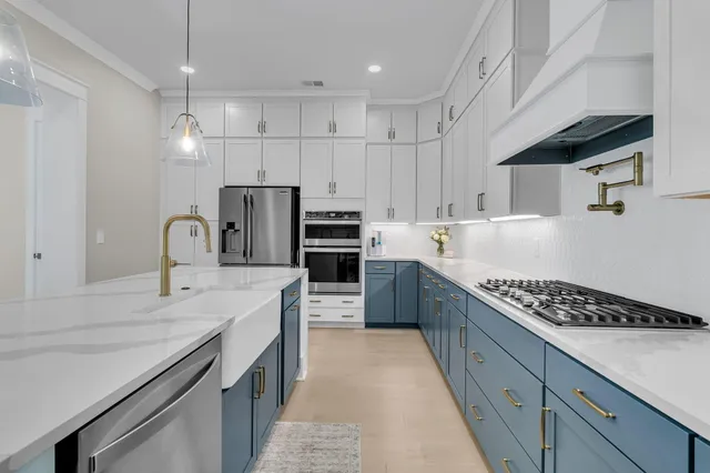 $1,049,000 | 1027 Avenue Of Oaks Charleston Sc 29407, Charleston, SC 29407