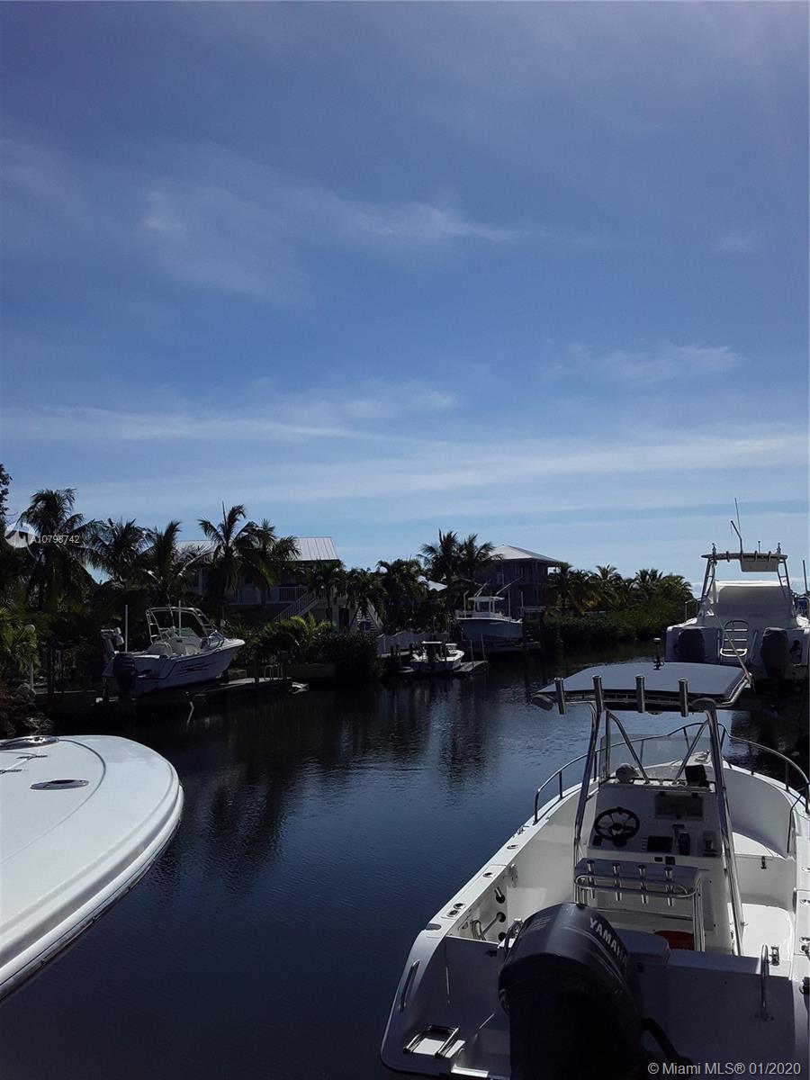 192 La Paloma Road Key Largo, FL 33037 - Photo 5 of 33 Gallery Image 5