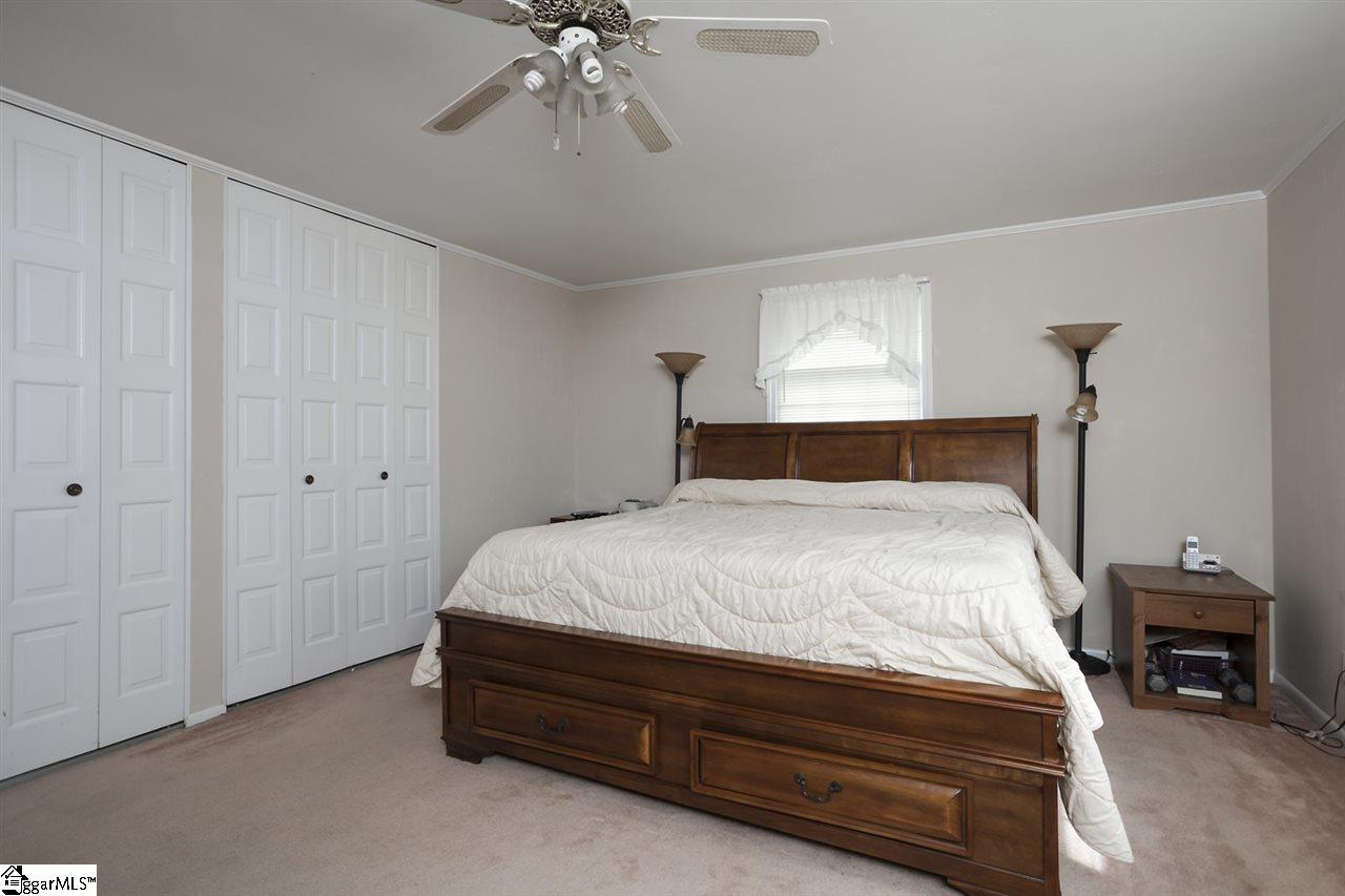 420 Adams Mill Road Mauldin, SC 29662 - Photo 8 of 22