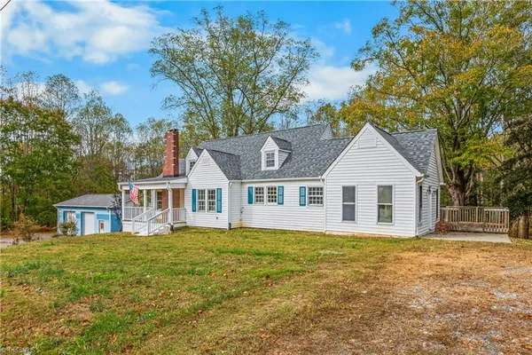 $220,000 | 2226-2234 Highway 268, Pilot Mountain, NC 27041