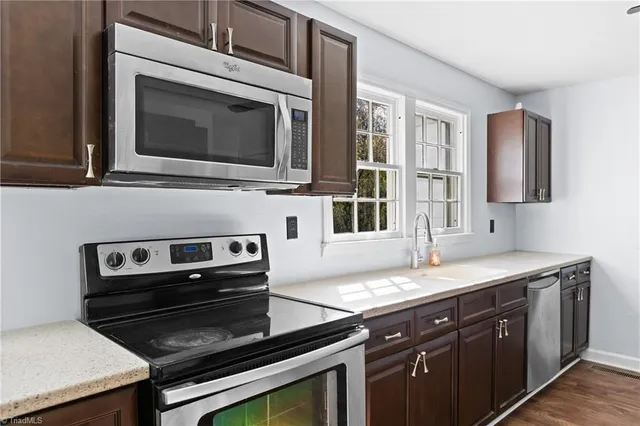 $249,000 | 2226-2234 Highway 268, Pilot Mountain, NC 27041