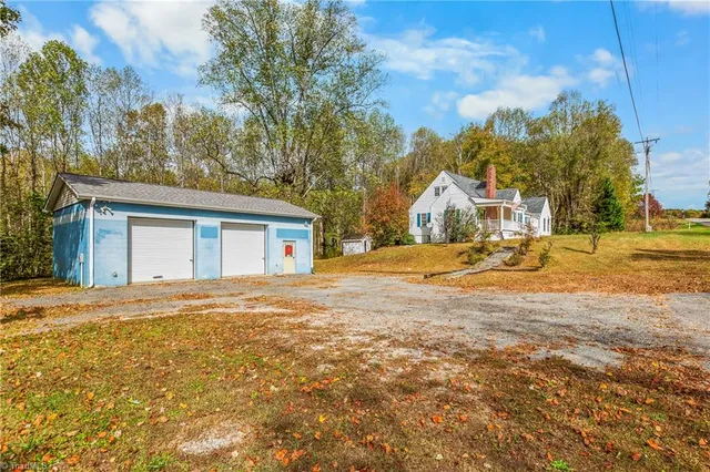 $249,000 | 2226-2234 Highway 268, Pilot Mountain, NC 27041