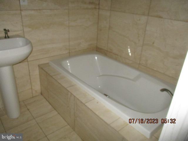 213 Tasker Street Philadelphia, PA 19148 - Photo 17 of 50