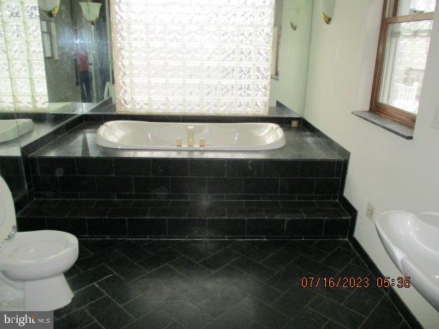 213 Tasker Street Philadelphia, PA 19148 - Photo 36 of 50