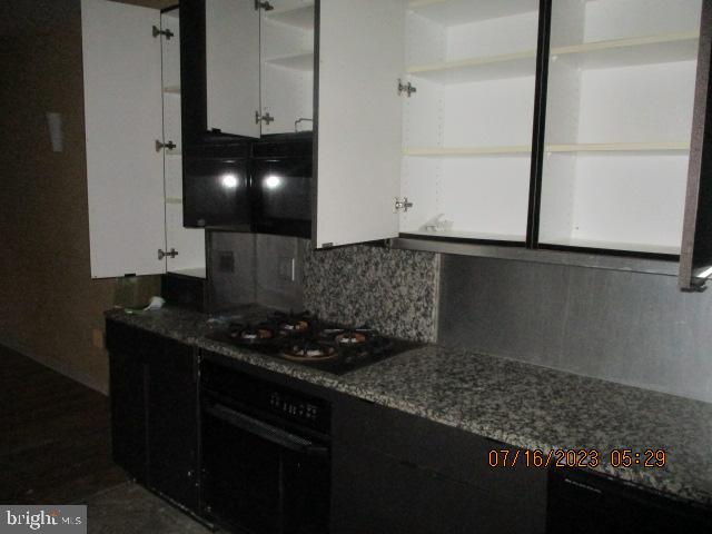 213 Tasker Street Philadelphia, PA 19148 - Photo 5 of 50