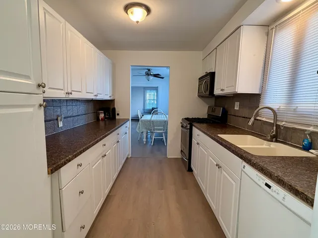 $2,995 | 546 East Bayview Avenue, Ocean Gate, NJ 08740