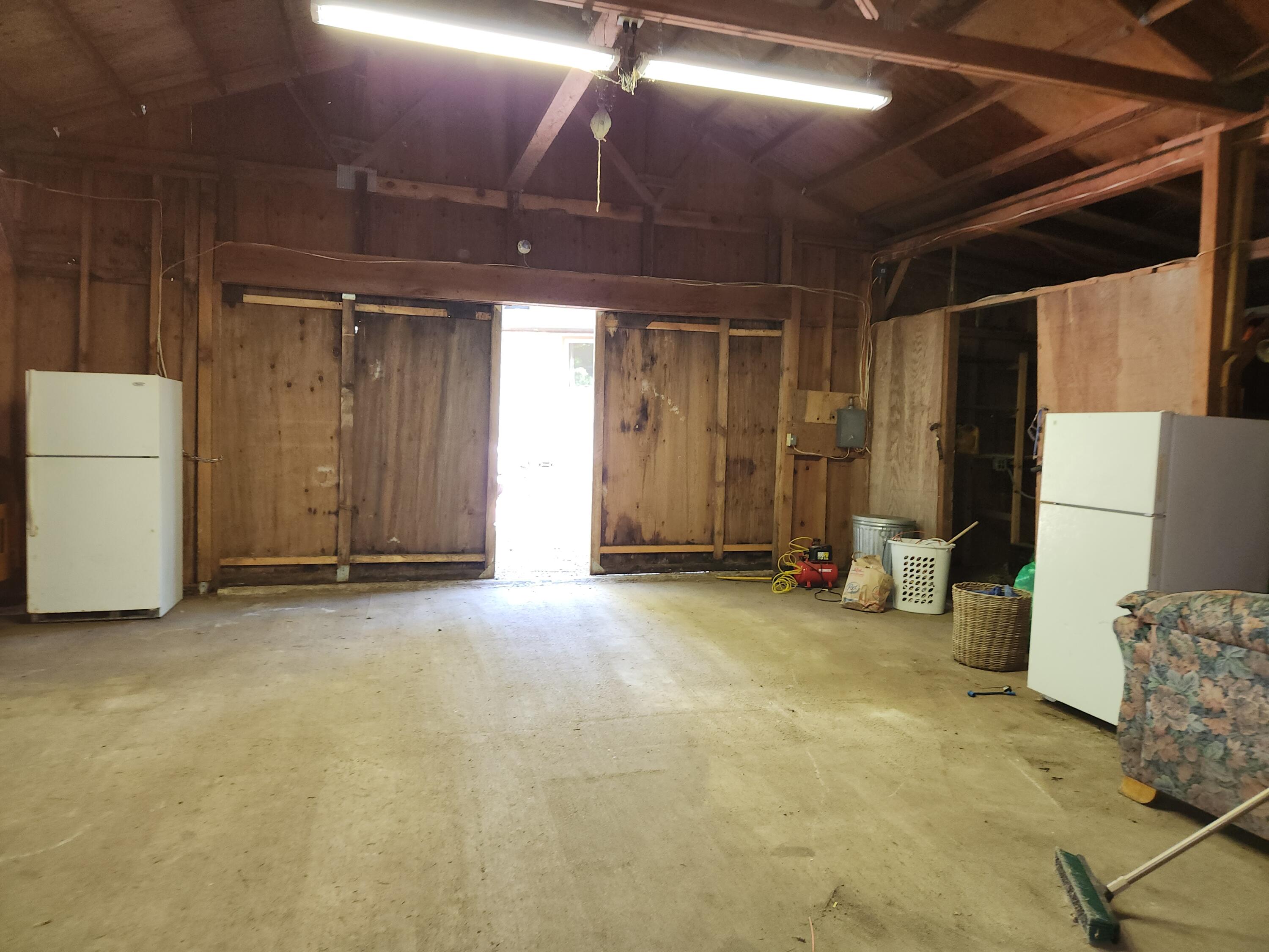 4440 Hugo Road Merlin, OR 97532 - Photo 26 of 26 20240515_152204