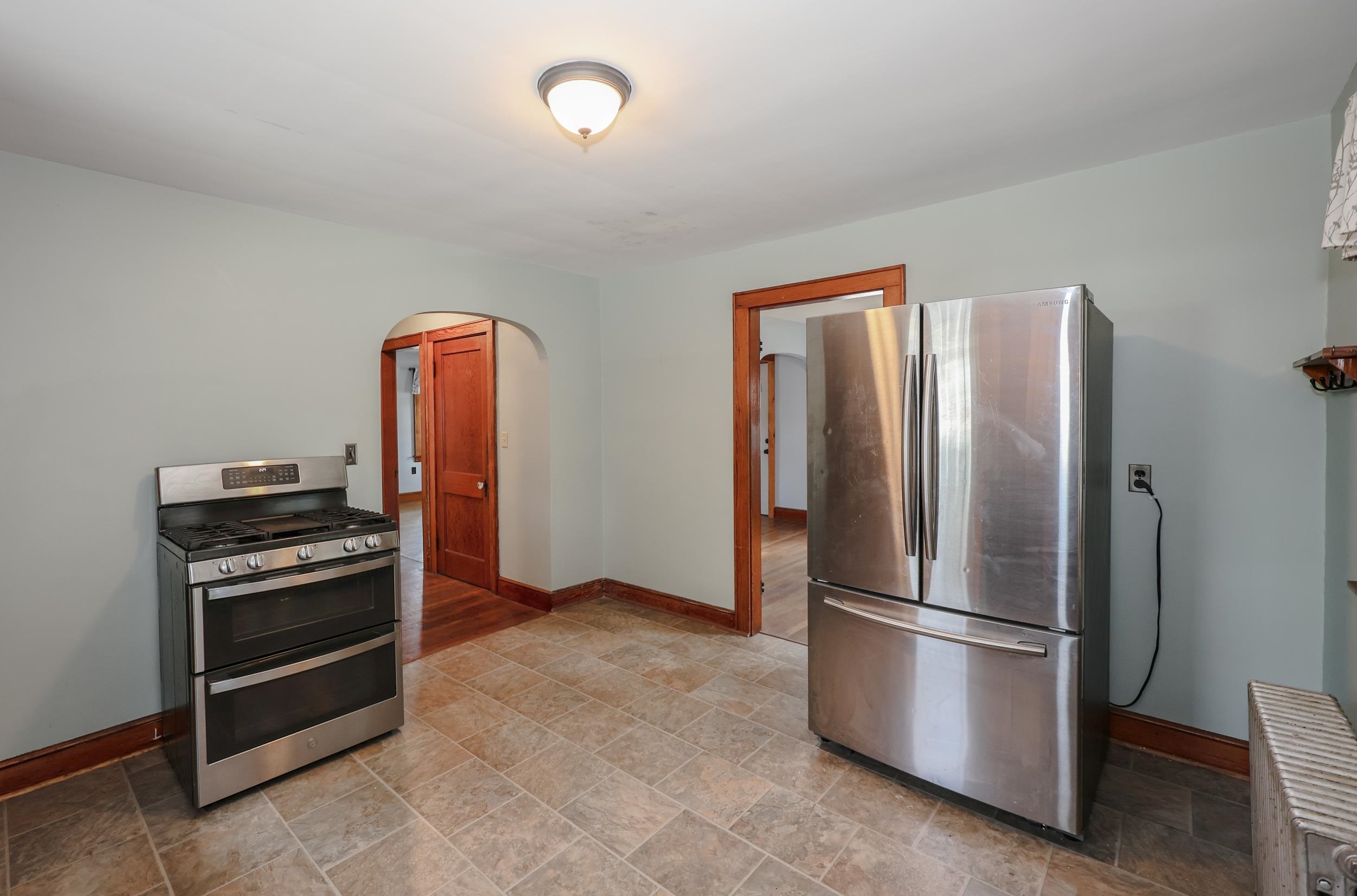 78 Candia Road Manchester, NH 03109 - Photo 19 of 56