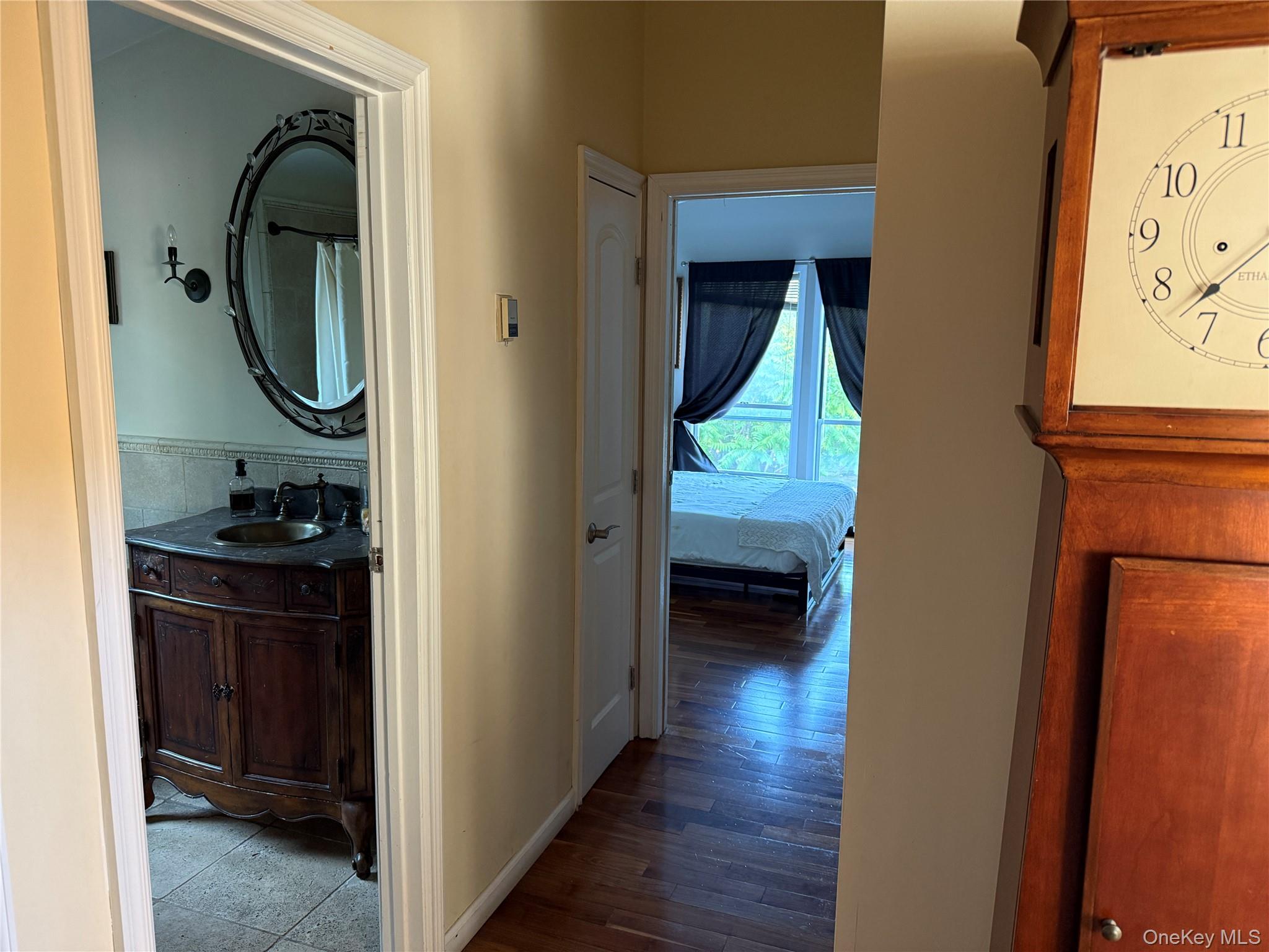 588 Long Beach Road Nissequogue, NY 11780 - Photo 16 of 35