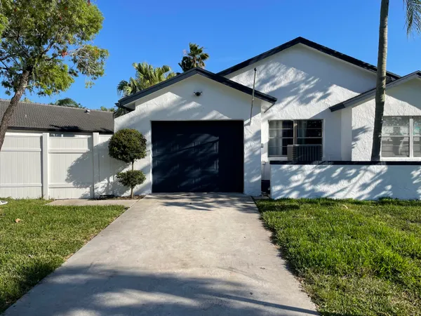 $535,000 | 9020 Pine Springs Drive, Boca Raton, FL 33428