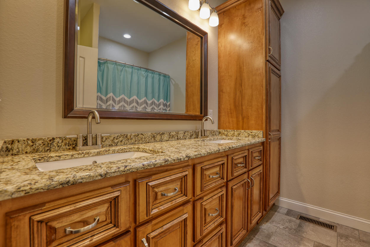 861 Cedar Ridge Road Commerce, GA 30530 - Photo 33 of 39 Traylor. 816 Cedar Ridge. Helenwood MLSb