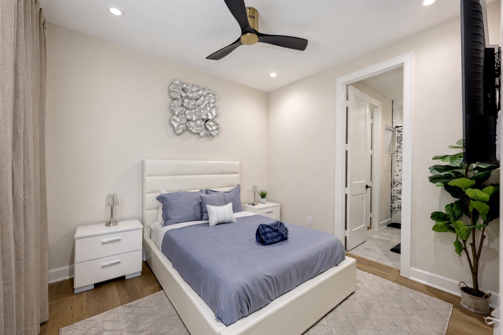 1603 Sylvester Road Houston, TX 77009 - Photo 14 of 27 Gallery Image 14