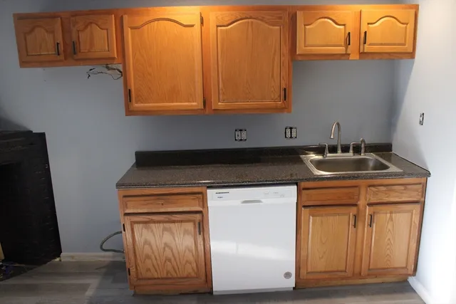 $3,000 | 417 Court Street, Unit 417, Plymouth, MA 02360