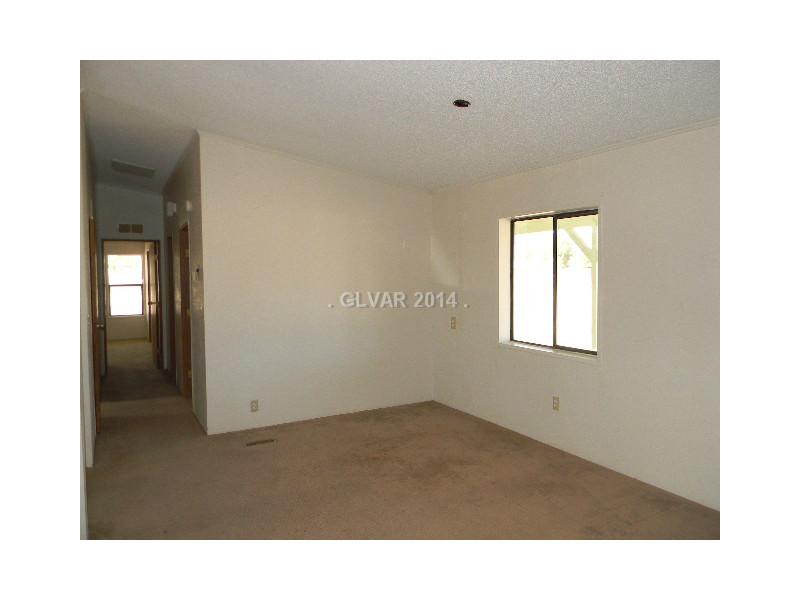 2570 West Simkins Road Pahrump, NV 89060 - Photo 12 of 20 Dining Room.