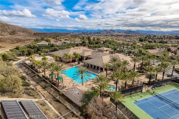 $575,000 | 28658 Shady Brook Drive, Menifee, CA 92584