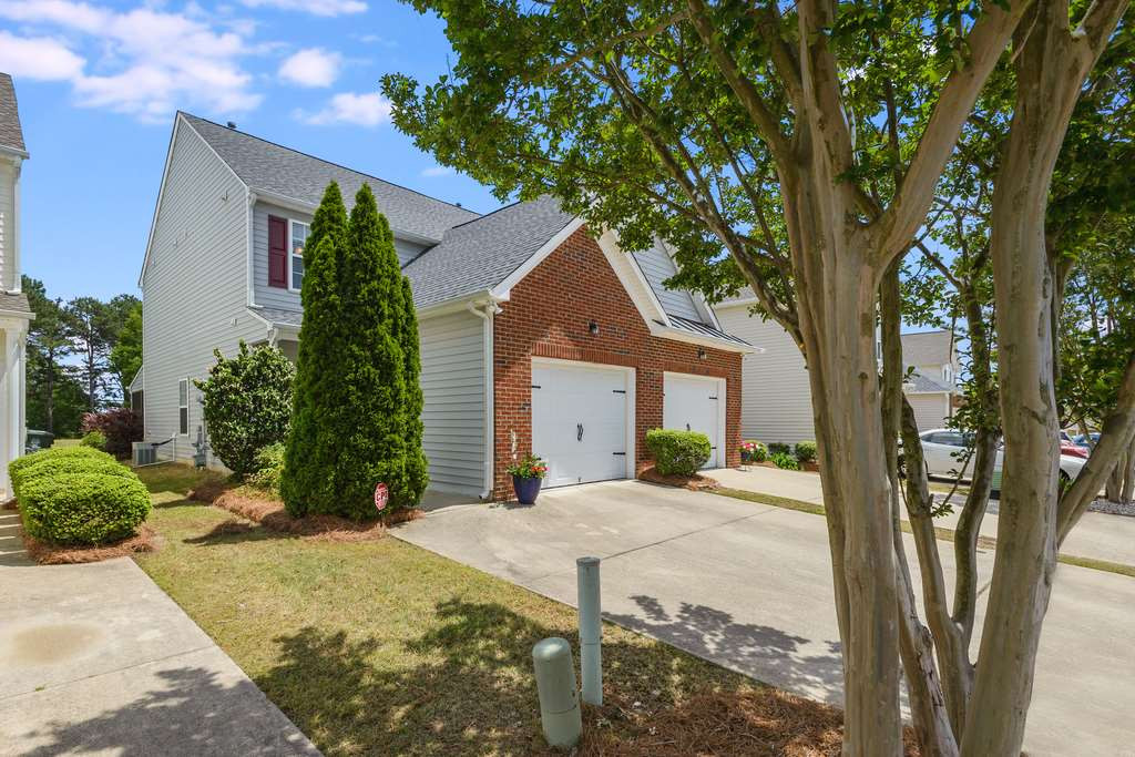 2112 Persimmon Ridge Drive Raleigh, NC 27604 - Photo 3 of 26 Photo 3