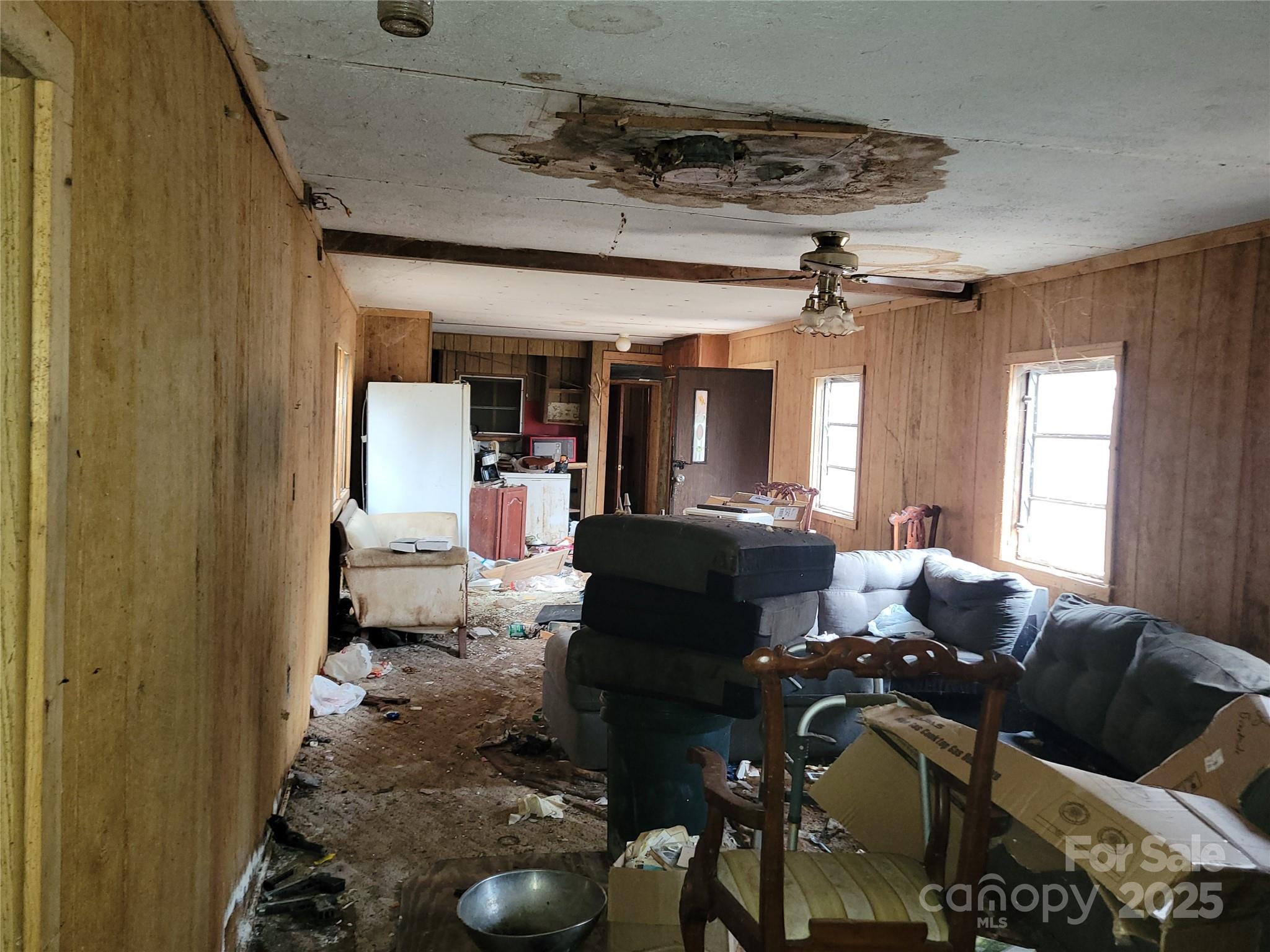 1851 Chambers Mountain Road Clyde, NC 28721 - Photo 5 of 22
