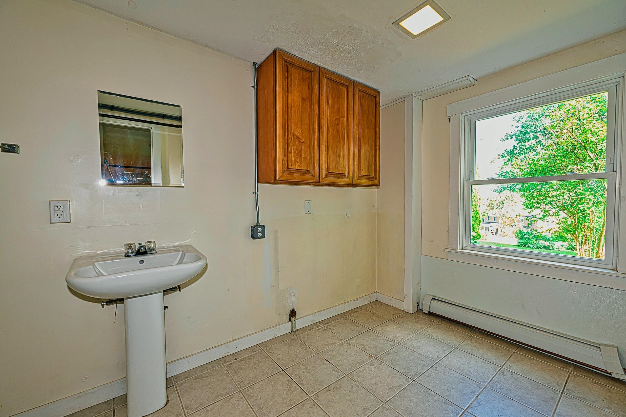 81 Seamans Road New London, NH 03257 - Photo 35 of 50