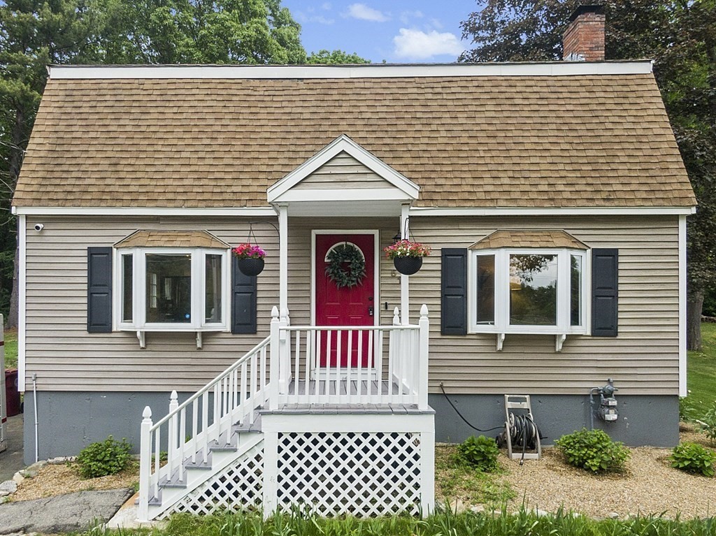 51 Gumpus Road Lowell, MA 01854 - Photo 1 of 37 Gallery Image 1