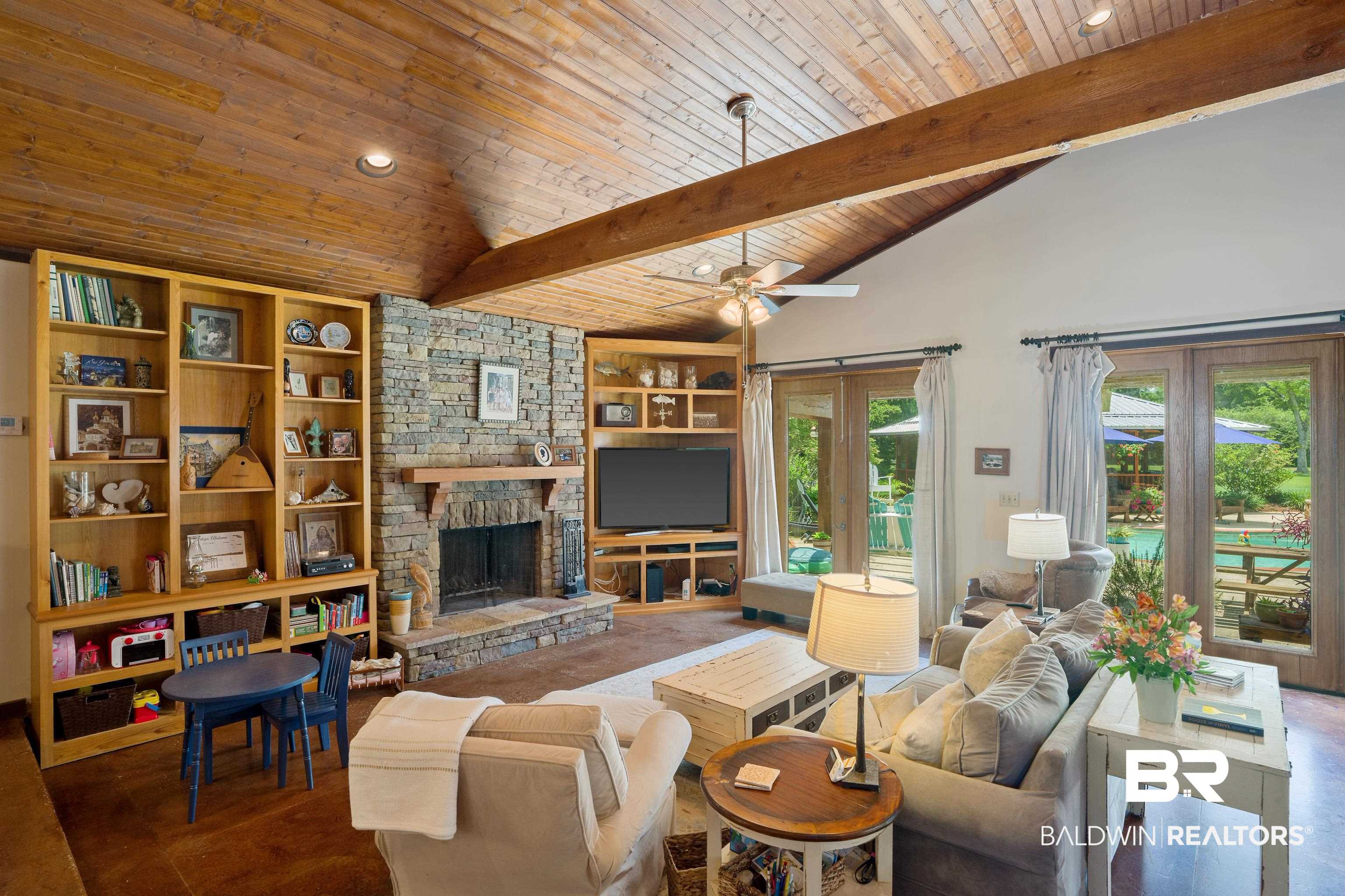 13253 Mary Ann Bch Road Fairhope, AL 36532 - Photo 12 of 54 LivingRoom