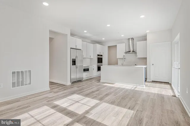 $774,990 | 6440 Briarwood Drive, Huntingtown, MD 20639