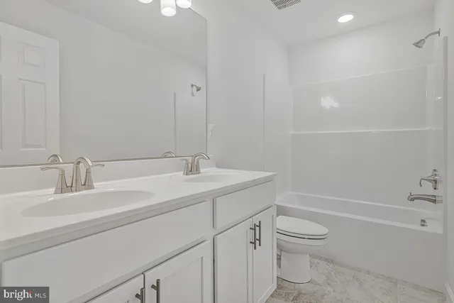 $749,900 | 6440 Briarwood Drive, Huntingtown, MD 20639