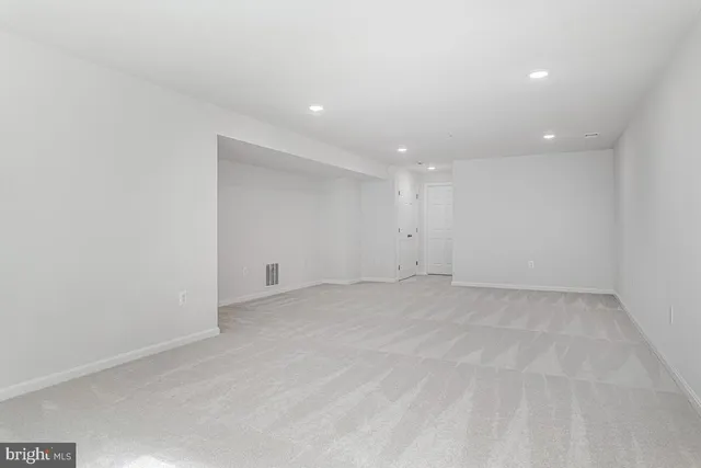 $749,900 | 6440 Briarwood Drive, Huntingtown, MD 20639