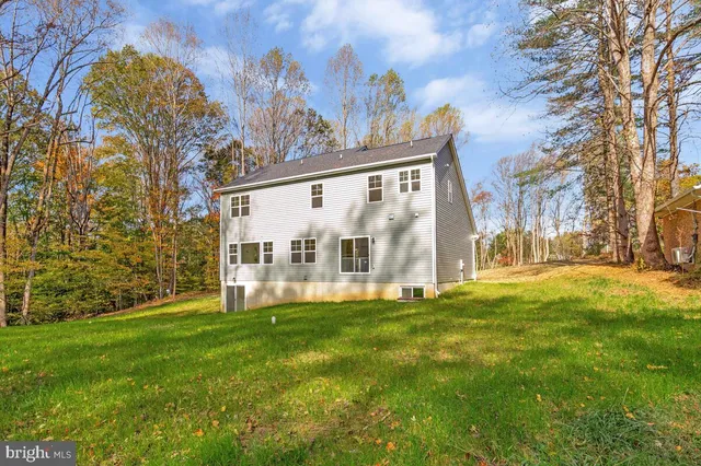 $749,900 | 6440 Briarwood Drive, Huntingtown, MD 20639