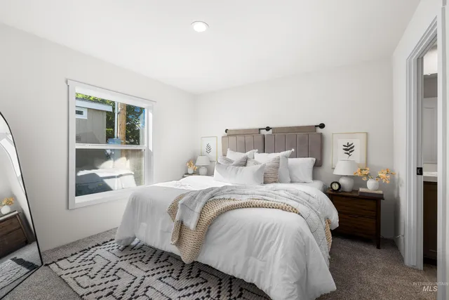 $179,500 | 208 East 44th Street, Unit 9, Garden City, ID 83714