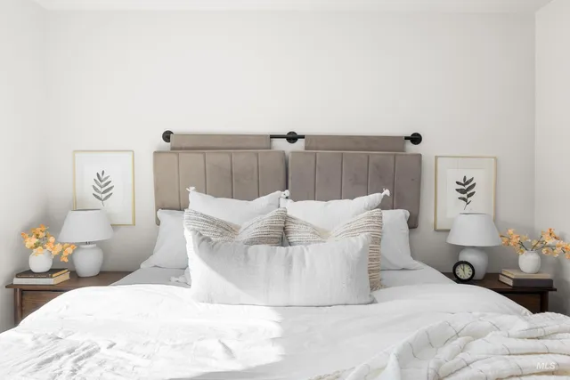 $179,500 | 208 East 44th Street, Unit 9, Garden City, ID 83714