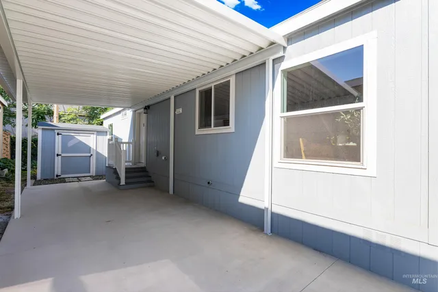 $179,500 | 208 East 44th Street, Unit 9, Garden City, ID 83714